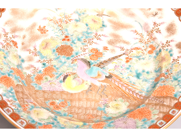 明治期 オールド香蘭社 金彩色絵雉に秋草図台皿 日肥山深川製 | 古美術