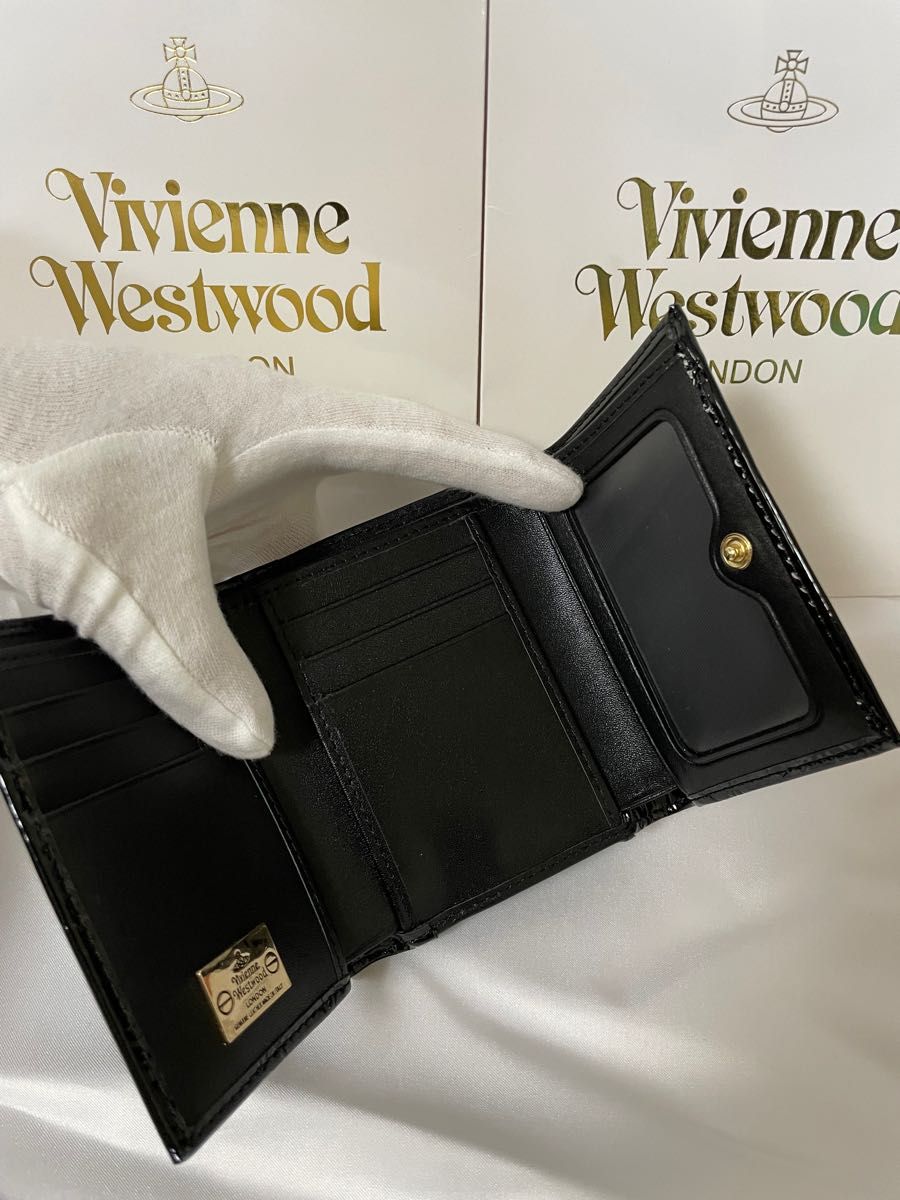 新品 Vivienne Westwood ヴィヴィアンウエストウッド 三つ折り財布