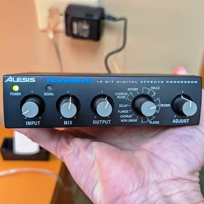 Alesis Nanoverb 18-Bit Digital Effects Processor | Reverb