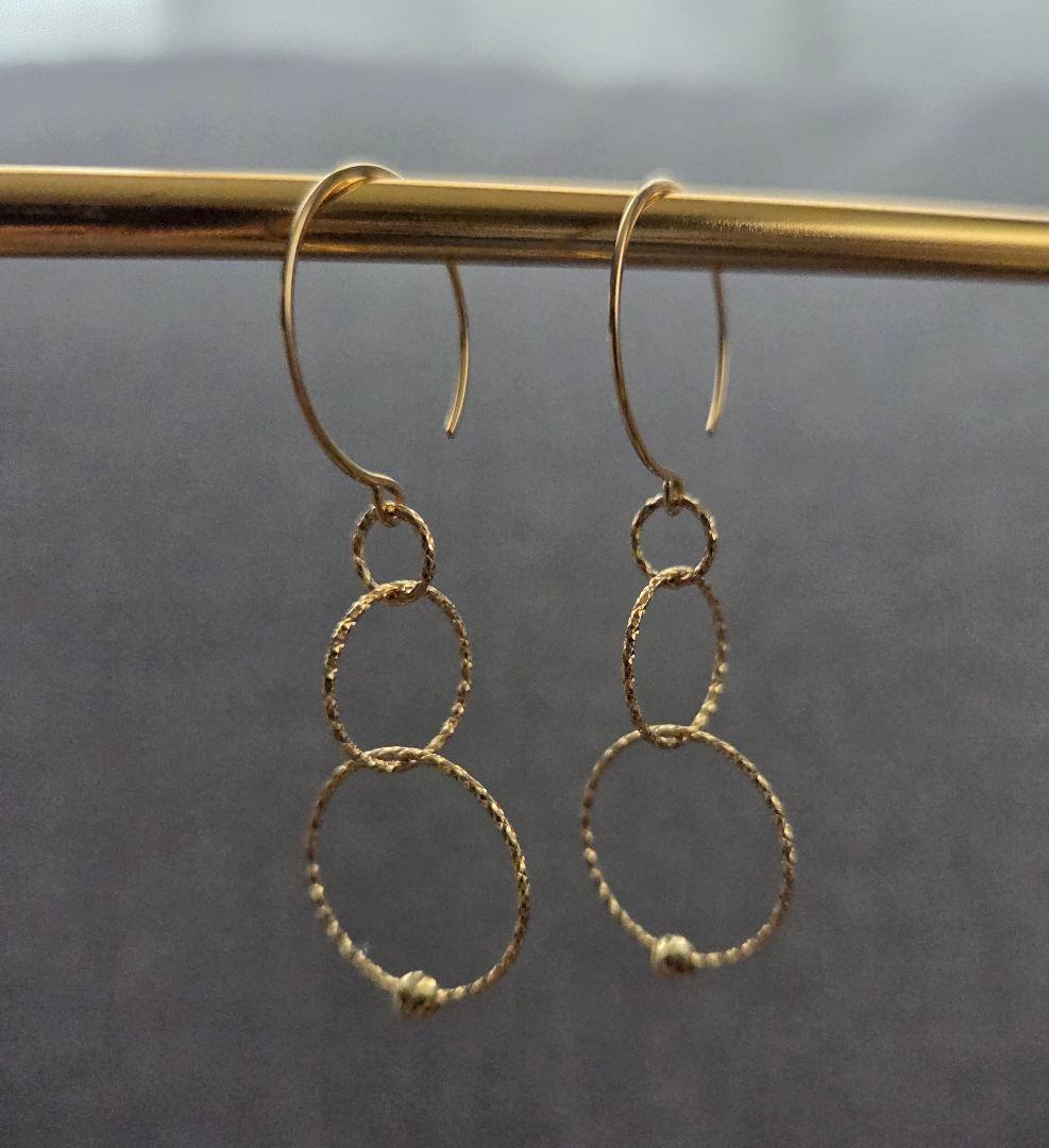 GSTV K18YGデュアルサークルフィッティングピアス