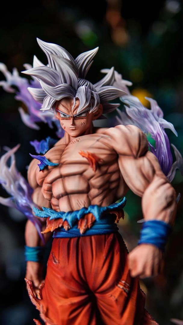 ドラゴンボール　孫悟空　身勝手の極意　ガレージキッド　フィギュア　完成品